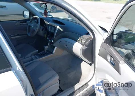 2010 Subaru Forester 2.5X Limited from USA, damaged, VIN JF2SH6DC8AH741333